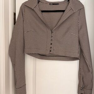 Zara Cropped Houndstooth Button-Up Top in Black and Cream